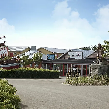Legoland Village Family * 빌룬드