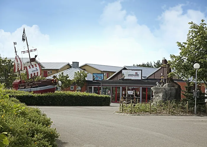 Legoland Village Family * 빌룬드